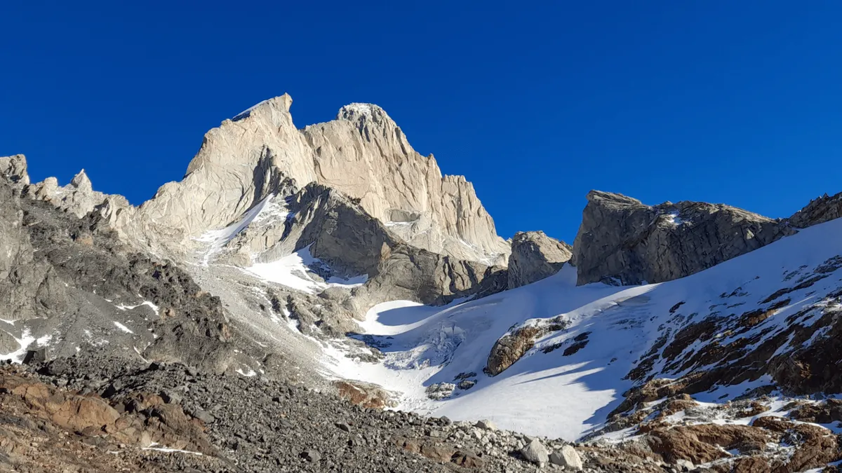 Climbing Aguja Guillaumet